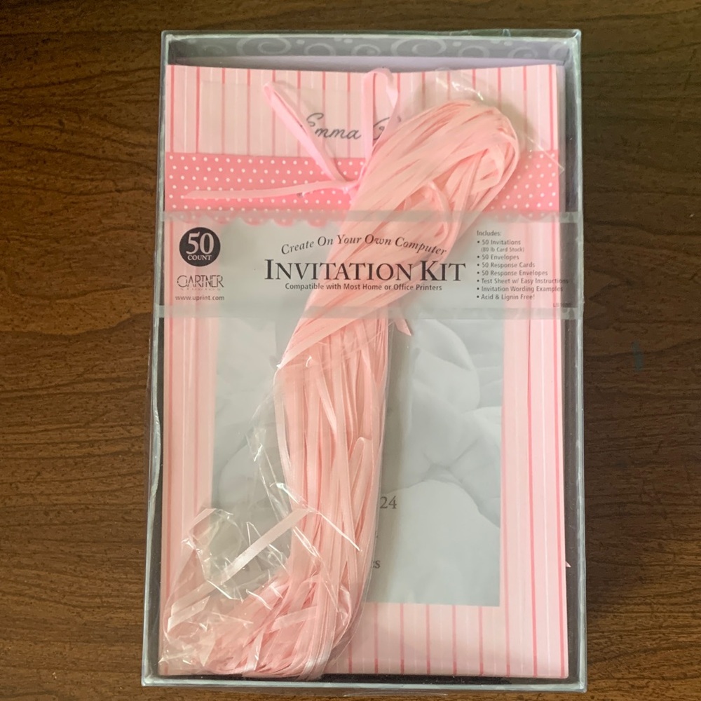 NWOT Gartner Studios 50 Count Creat Your Own Computer Pink Invitation Kit